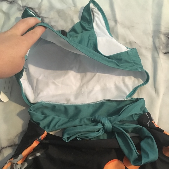 'Tropics' One Piece Monokini Cutout Beach Swimsuit - Picture 5 of 7